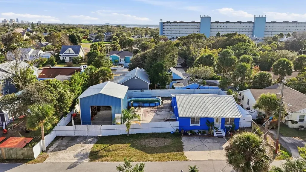 318 Eastwood Lane Daytona Beach FL 32118