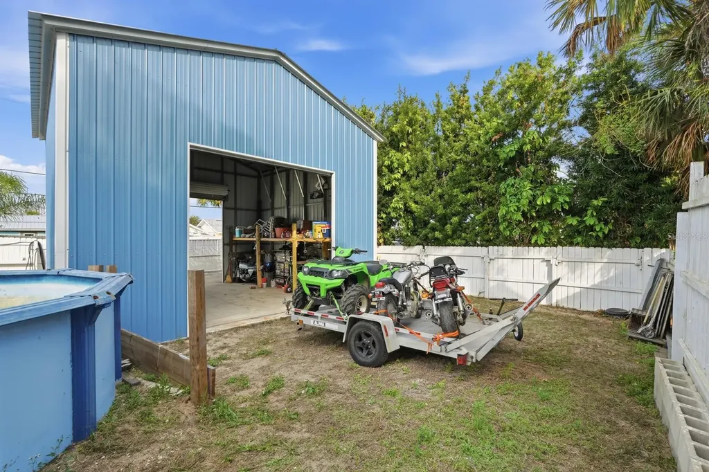 318 Eastwood Lane Daytona Beach FL 32118