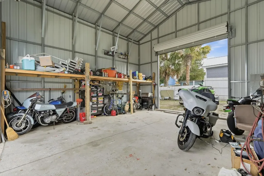 318 Eastwood Lane Daytona Beach FL 32118
