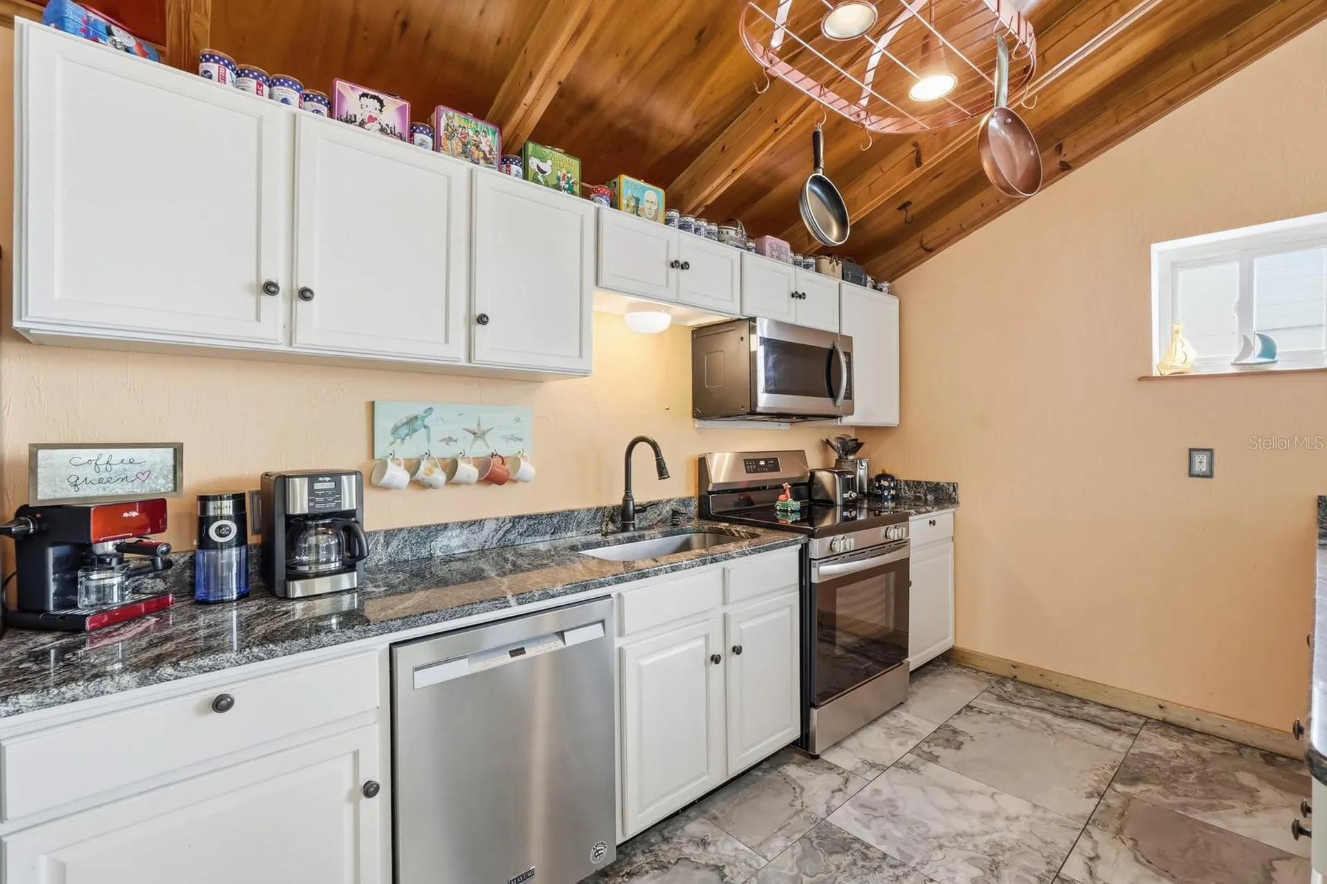 318 Eastwood Lane Daytona Beach FL 32118