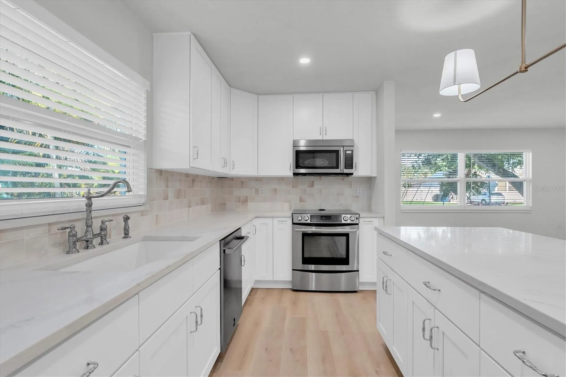 1720 34th Avenue N St Petersburg FL 33713