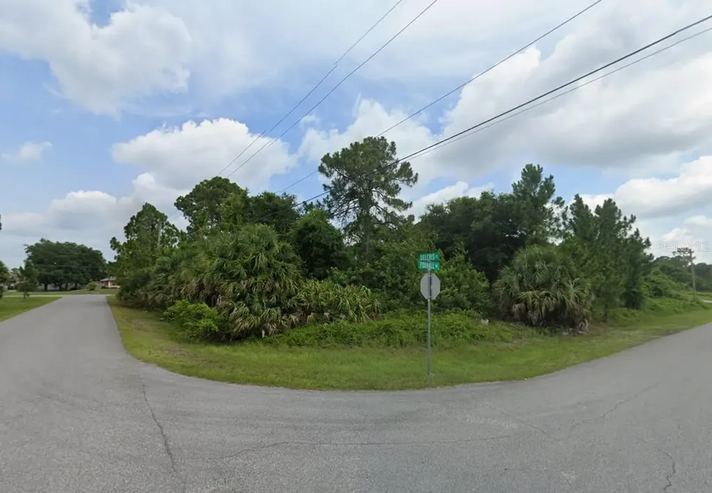 Lot 13 Delcris Place North Port FL 34288