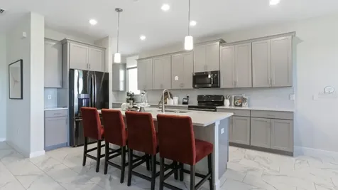 2560 Rider Rain Lane Apopka FL 32703