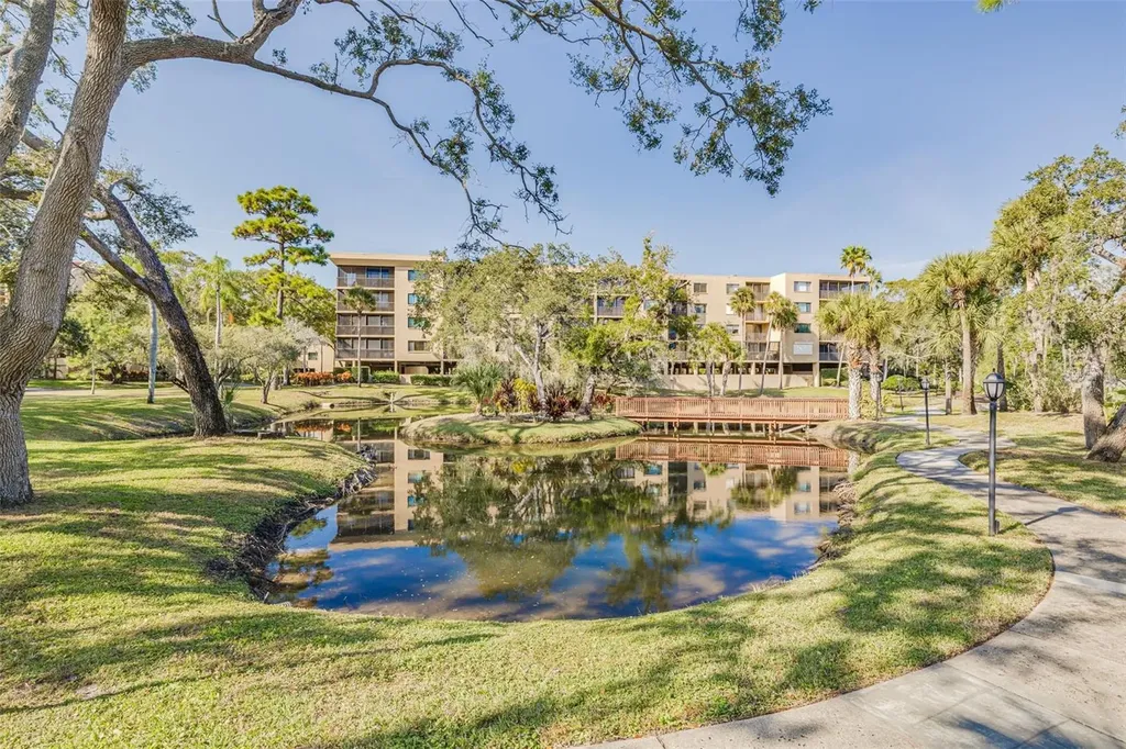 3062 Eastland Boulevard Clearwater FL 33761