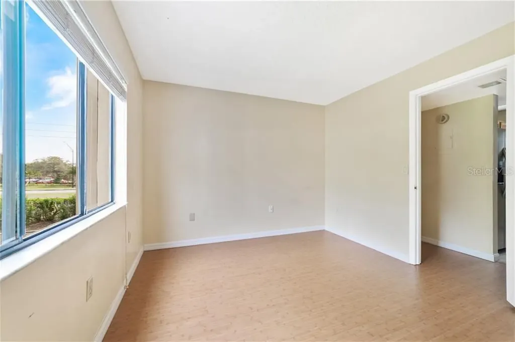 3254 S Semoran Boulevard Orlando FL 32822