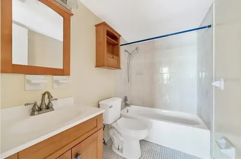 3254 S Semoran Boulevard Orlando FL 32822