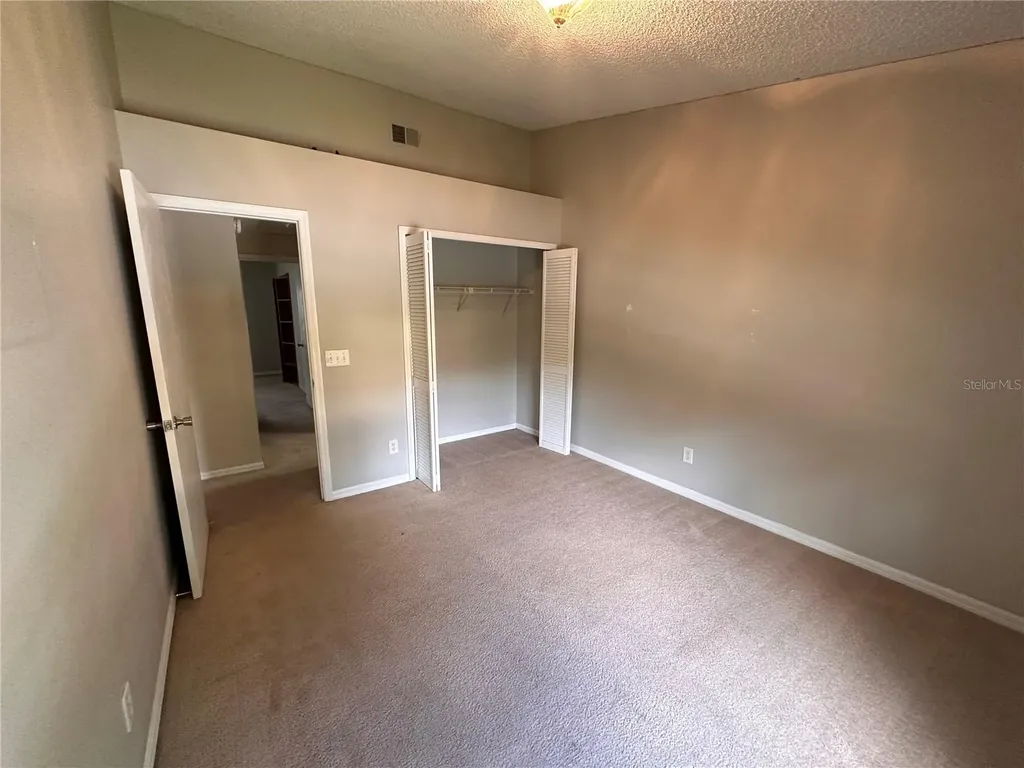 6010 Scotchwood Glen Orlando FL 32822