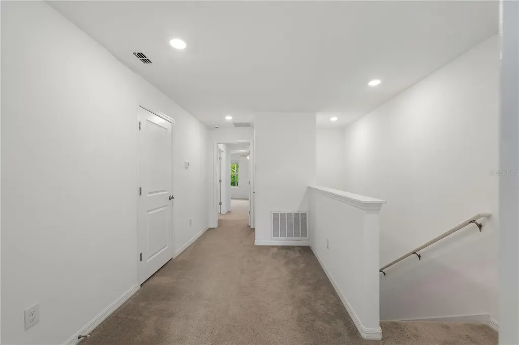 5199 Forum Boulevard Holiday FL 34690