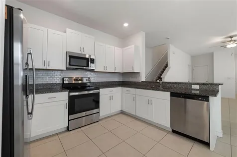 5199 Forum Boulevard Holiday FL 34690