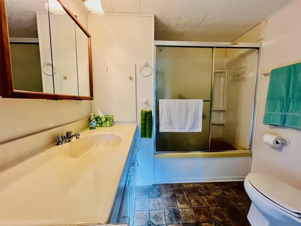 1891 Englewood Road Englewood FL 34223