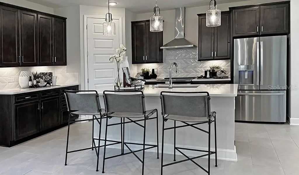 5321 Spring Maiden Circle Apollo Beach FL 33572