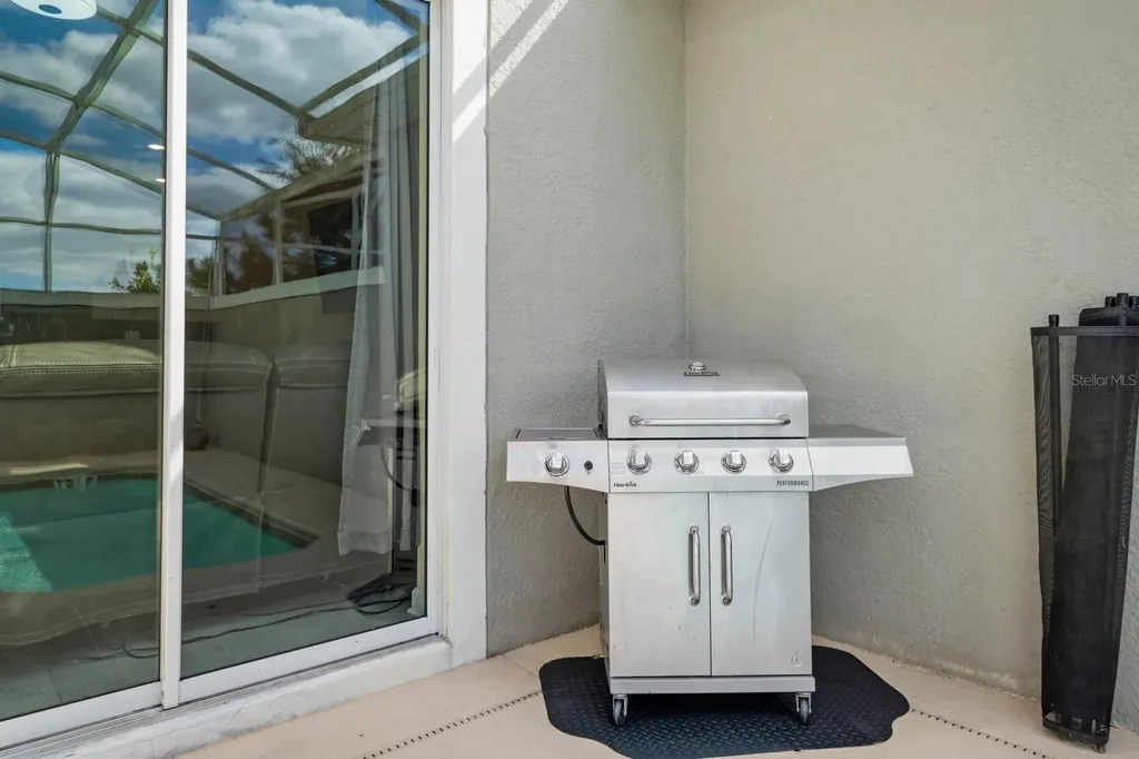 900 Pebble Beach Drive Davenport FL 33896