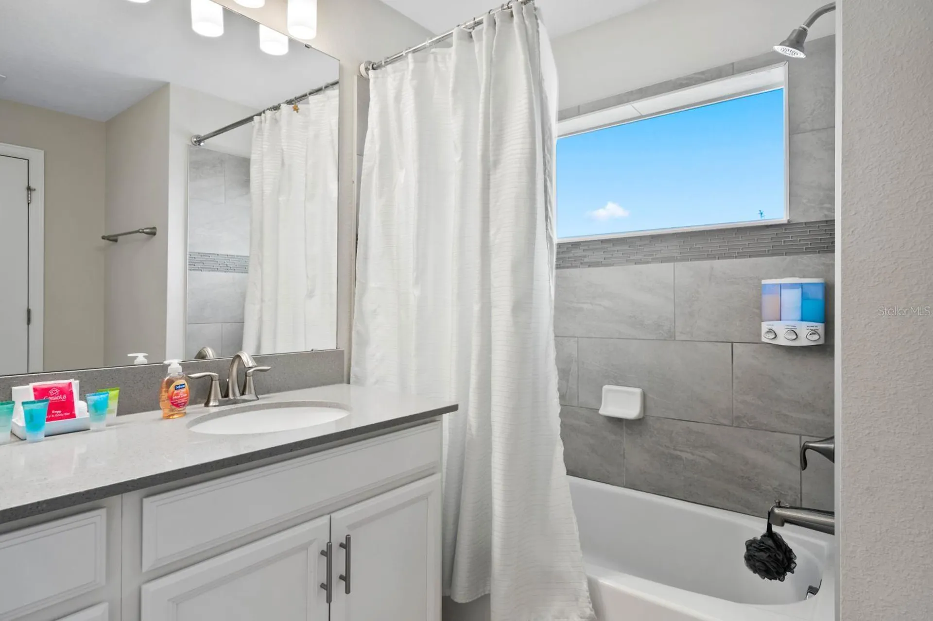 900 Pebble Beach Drive Davenport FL 33896