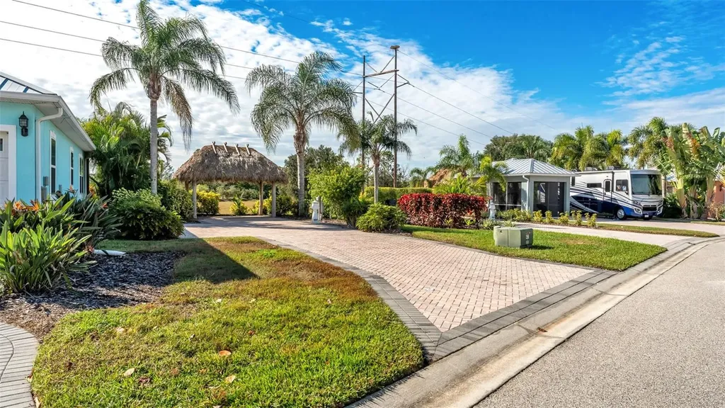 3234 Great Heron Loop Polk City FL 33868