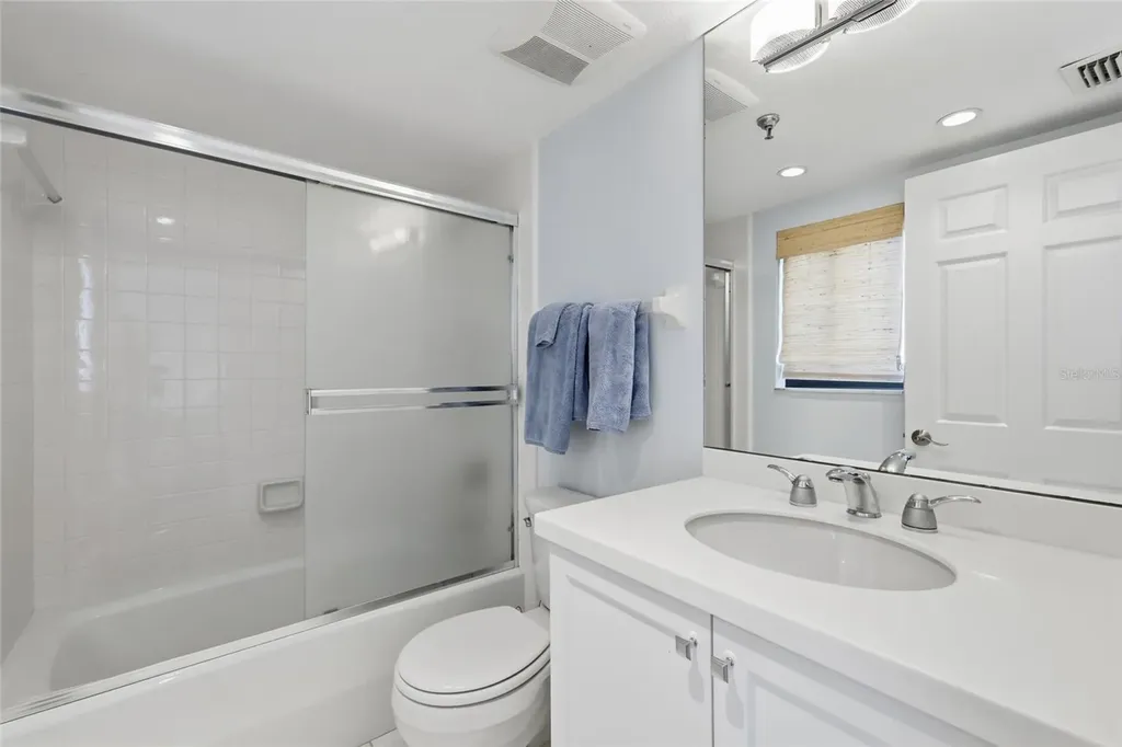 1425 Gulf Of Mexico Drive Longboat Key FL 34228