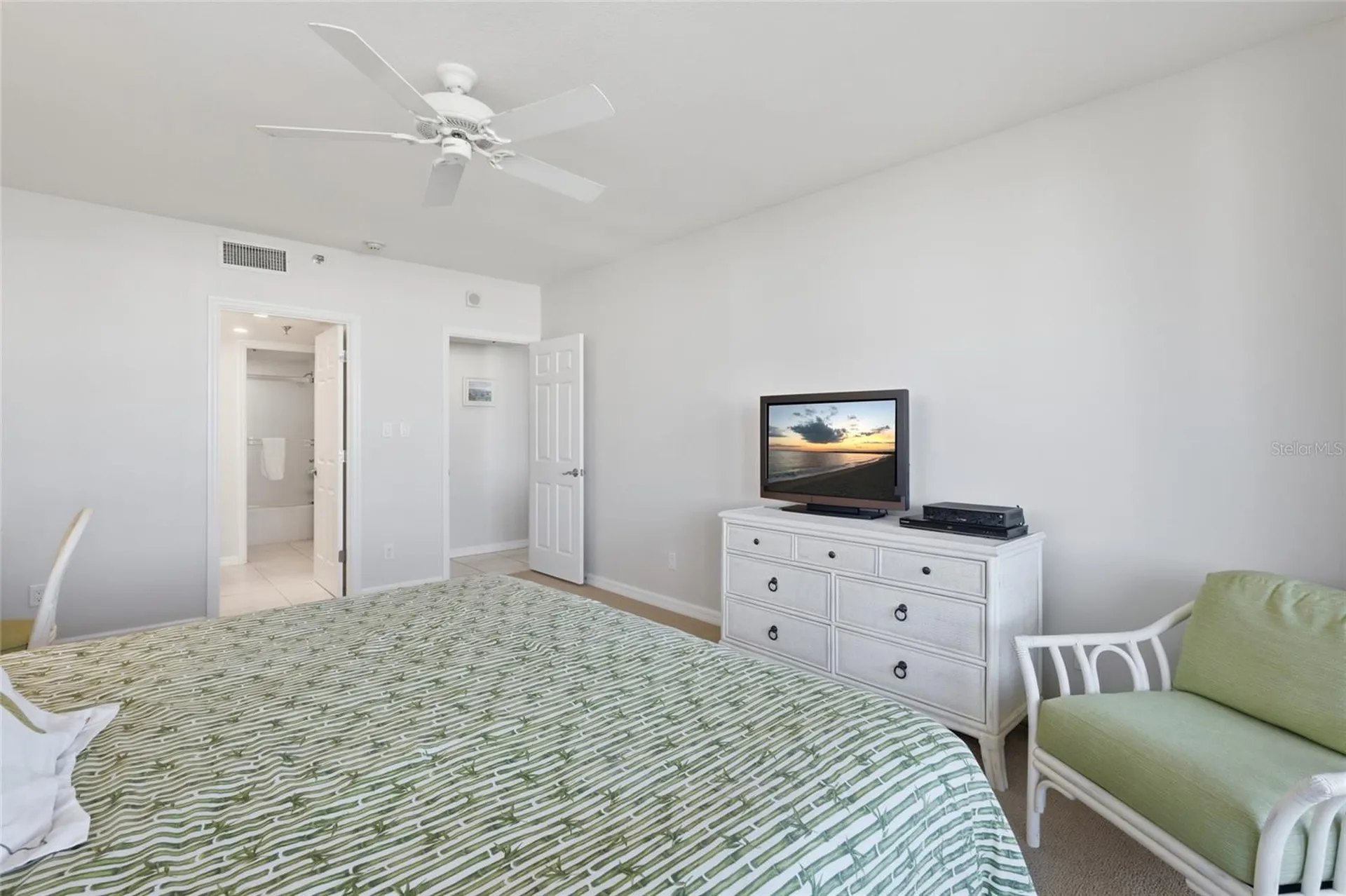 1425 Gulf Of Mexico Drive Longboat Key FL 34228