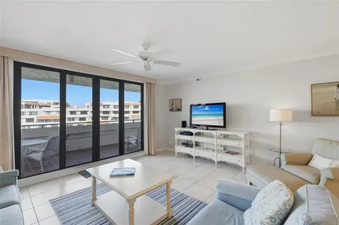 1425 Gulf Of Mexico Drive Longboat Key FL 34228