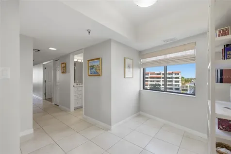 1425 Gulf Of Mexico Drive Longboat Key FL 34228