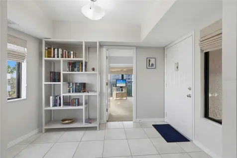 1425 Gulf Of Mexico Drive Longboat Key FL 34228