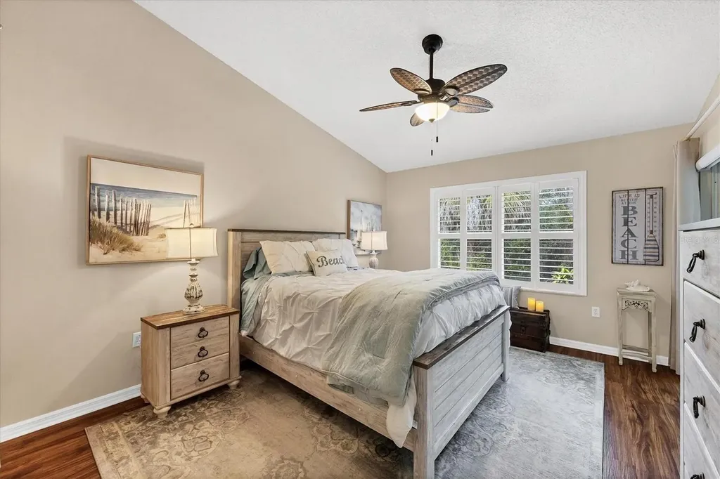 7266 Eleanor Circle Sarasota FL 34243