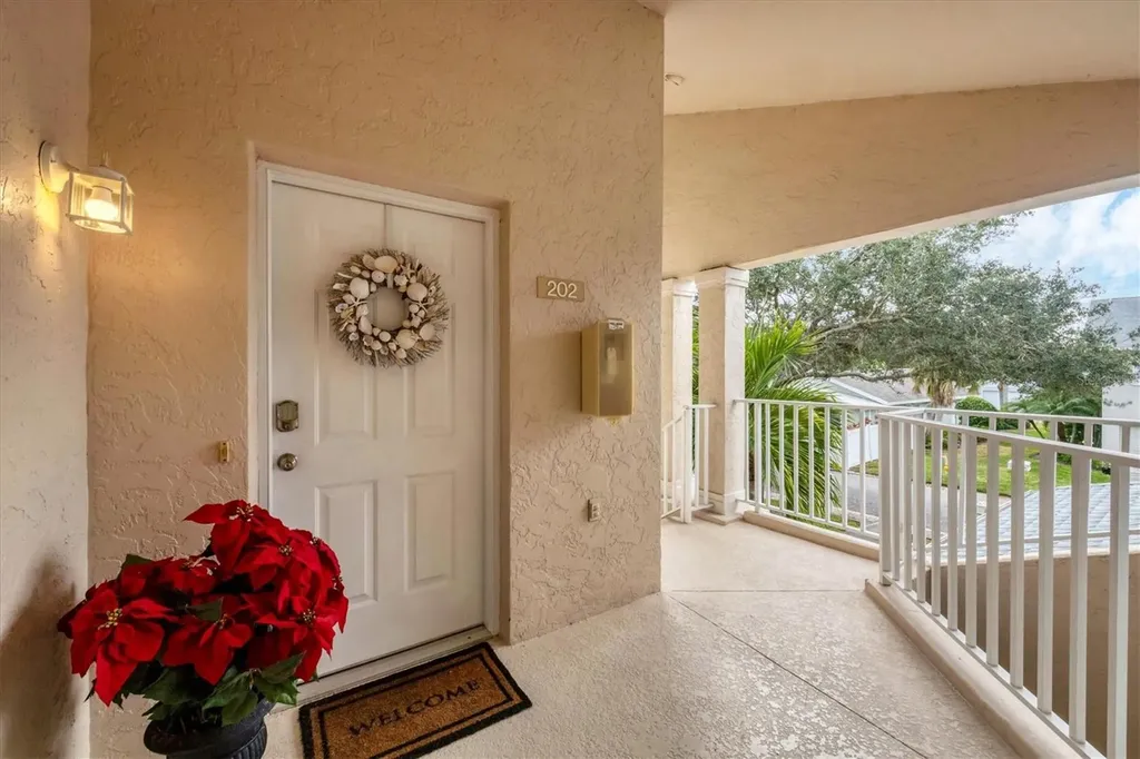 7266 Eleanor Circle Sarasota FL 34243
