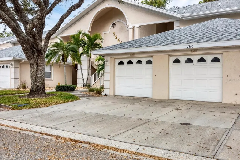 7266 Eleanor Circle Sarasota FL 34243