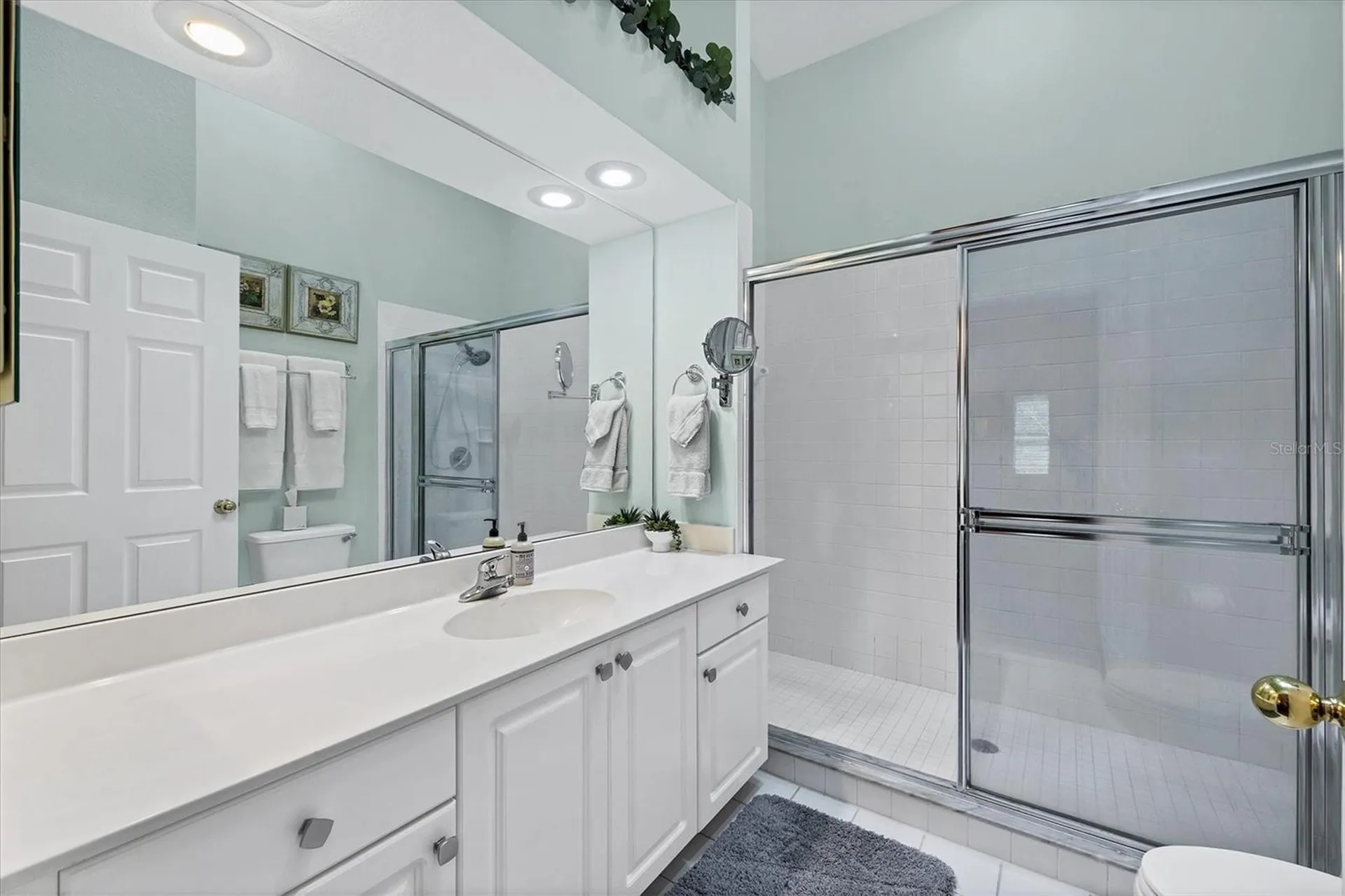 7266 Eleanor Circle Sarasota FL 34243
