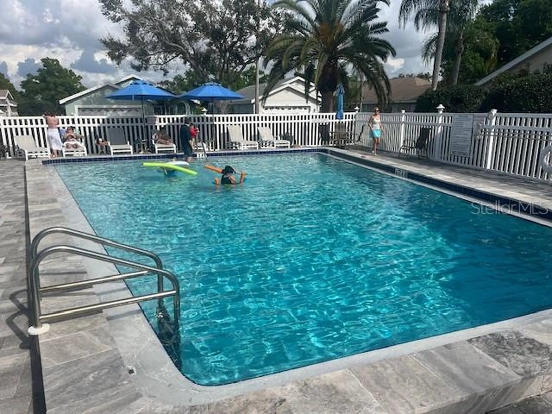 7266 Eleanor Circle Sarasota FL 34243
