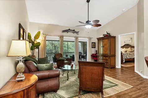 7266 Eleanor Circle Sarasota FL 34243