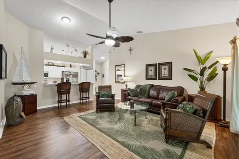 7266 Eleanor Circle Sarasota FL 34243
