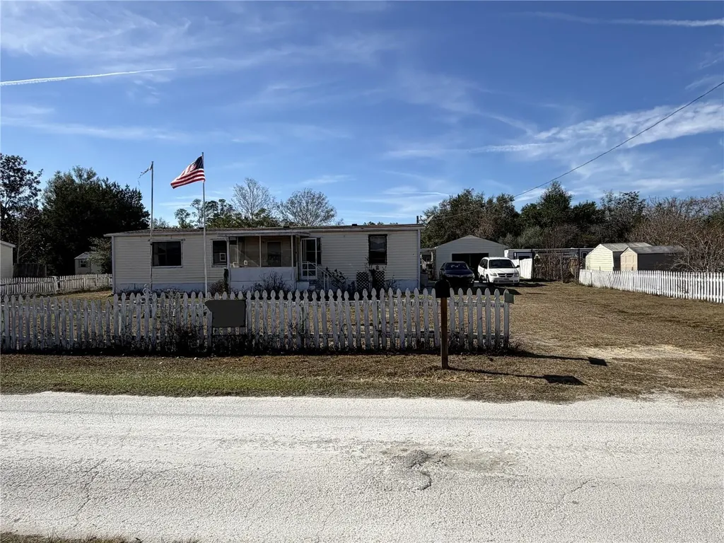 8156 N Princess Avenue Dunnellon FL 34433