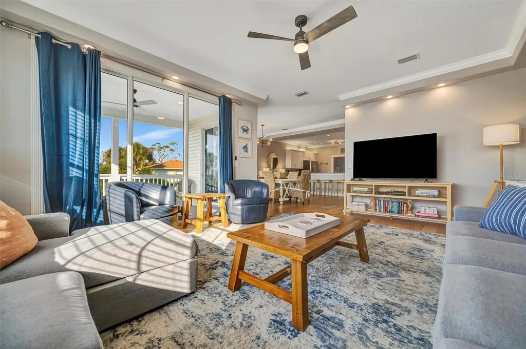 303 58th Street Holmes Beach FL 34217