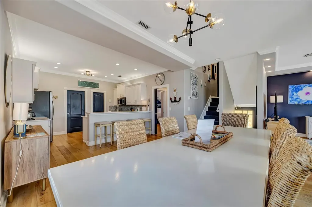303 58th Street Holmes Beach FL 34217