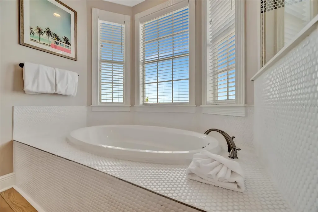303 58th Street Holmes Beach FL 34217