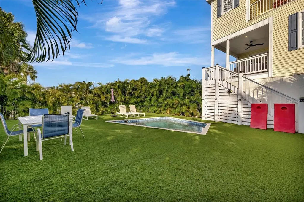 303 58th Street Holmes Beach FL 34217