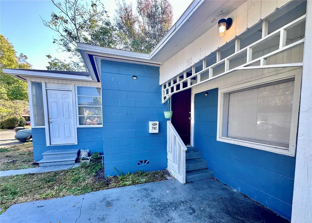 762 Paris Avenue S St Petersburg FL 33701