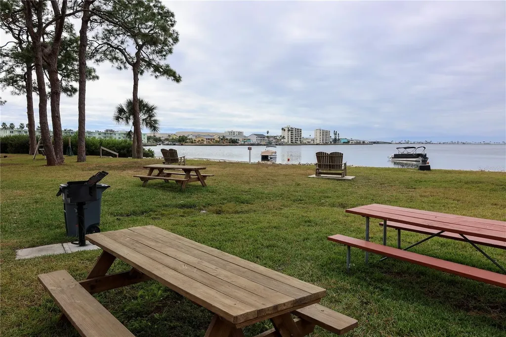 2700 Bayshore Boulevard Dunedin FL 34698