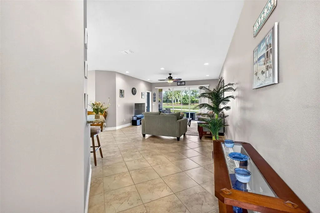15652 Aurora Lake Circle Wimauma FL 33598