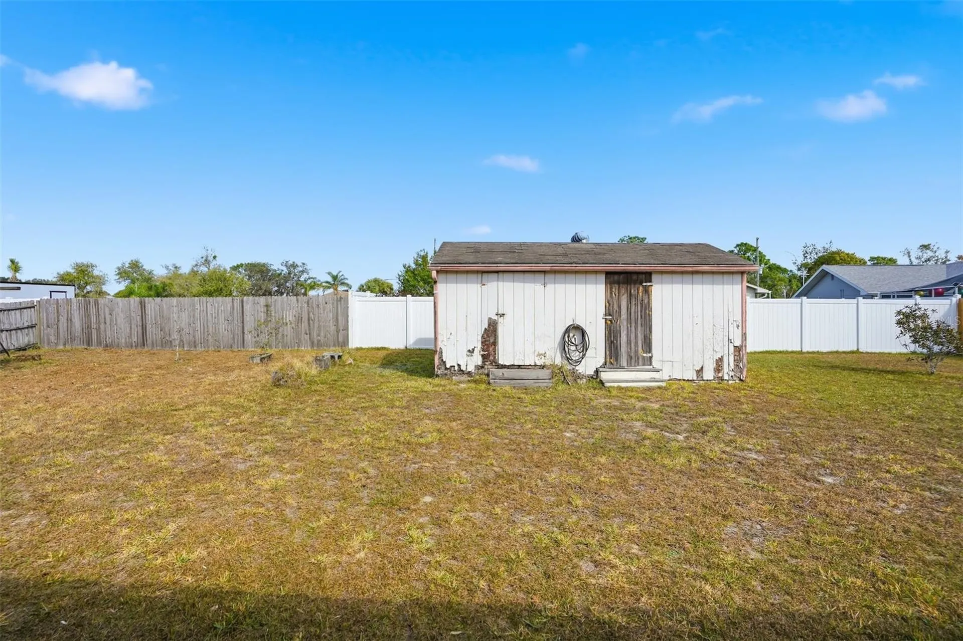 3280 Ambassador Avenue Spring Hill FL 34609