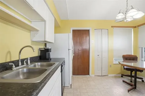 3280 Ambassador Avenue Spring Hill FL 34609