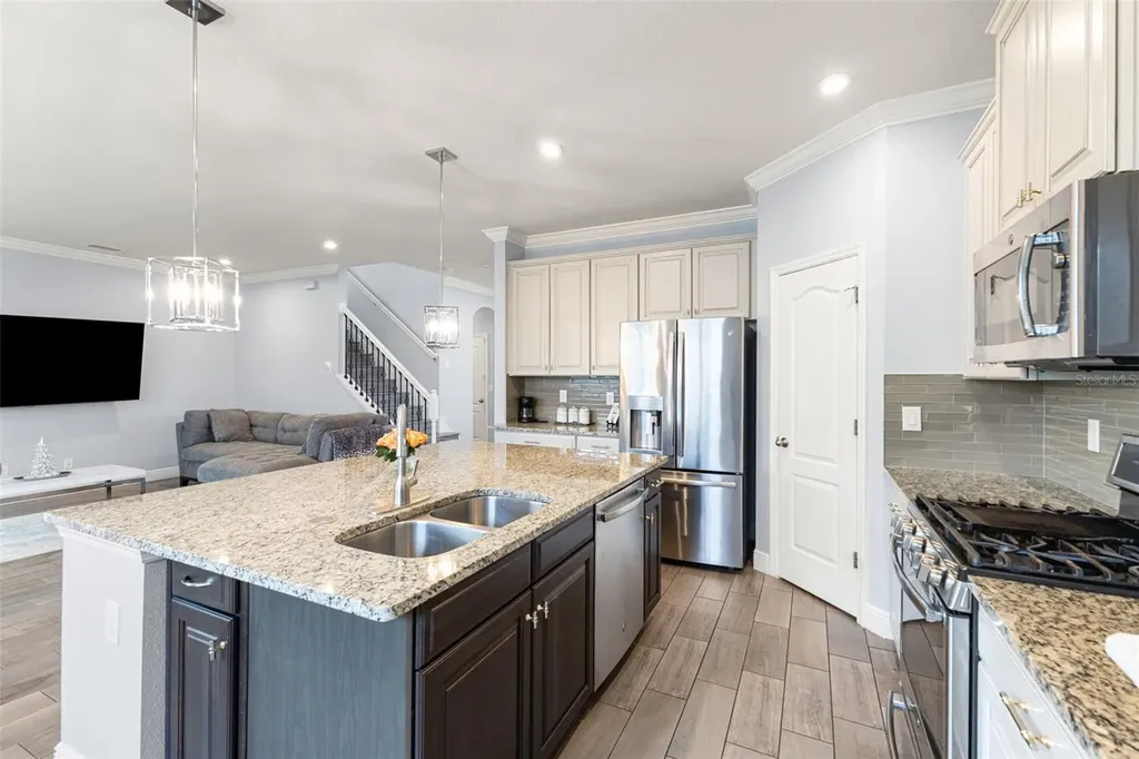 11702 Lake Lucaya Drive Riverview FL 33579