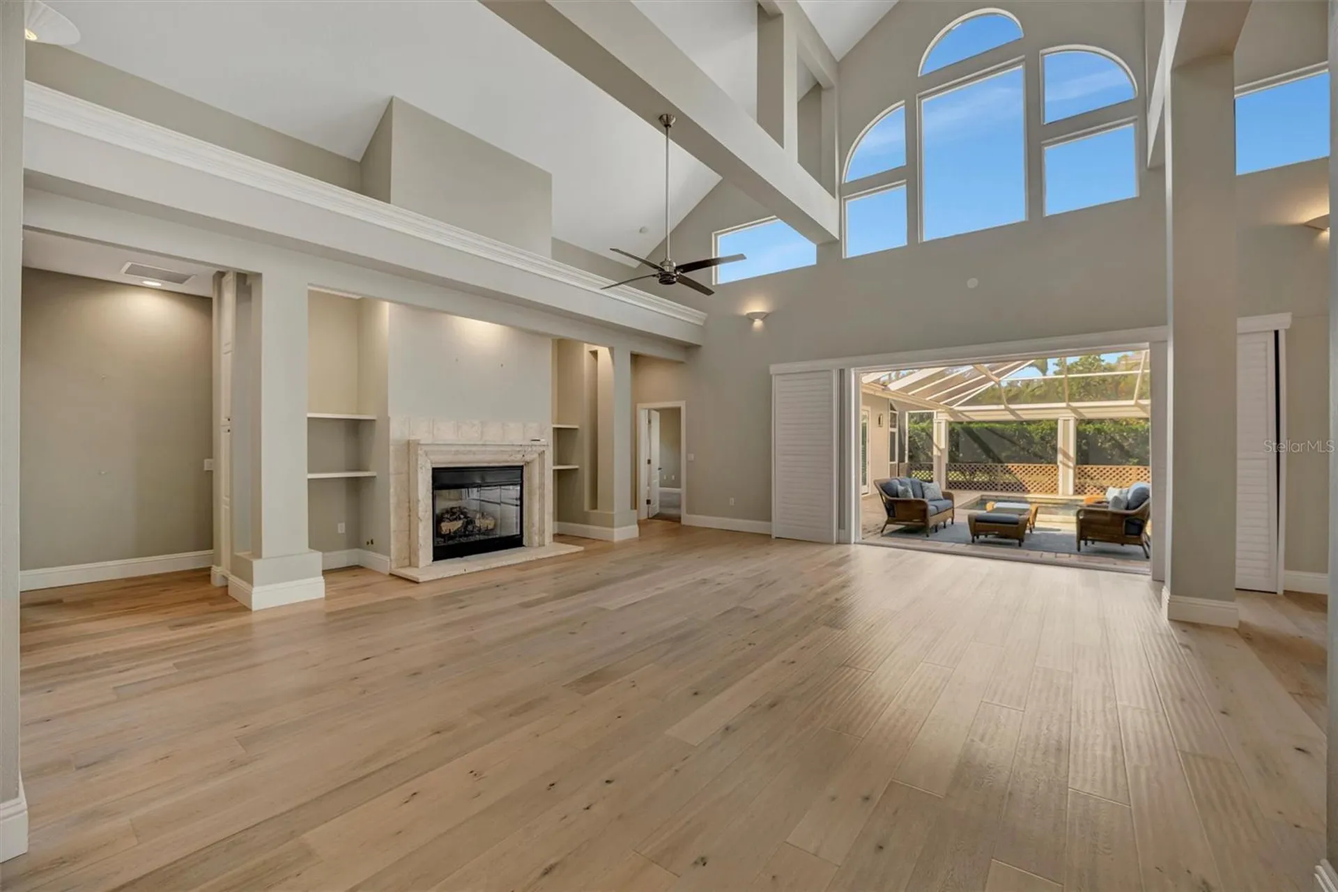 1511 N Lake Shore Drive Sarasota FL 34231