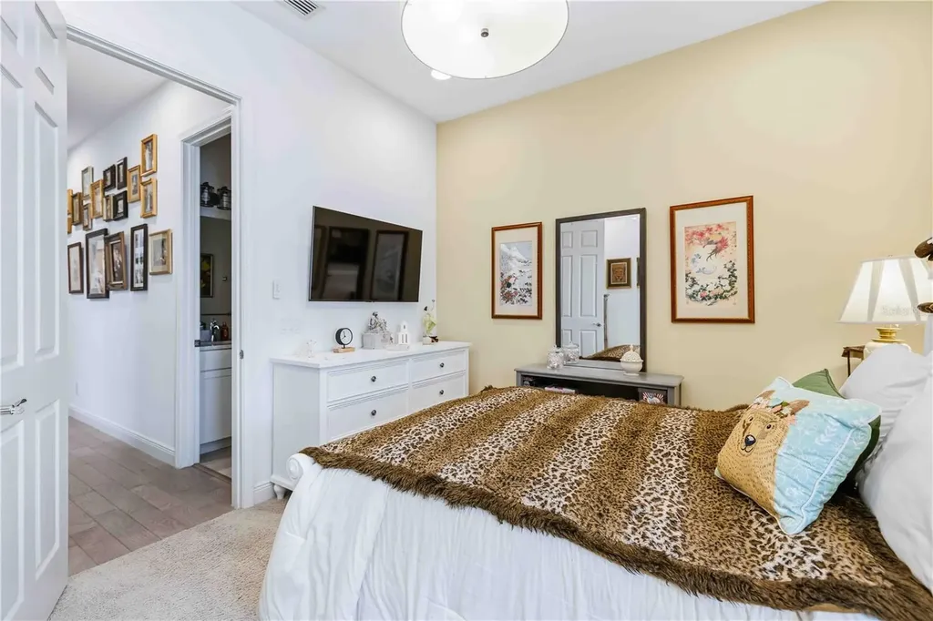 7071 Tamworth Parkway Sarasota FL 34241