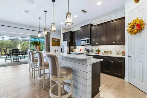 7071 Tamworth Parkway Sarasota FL 34241