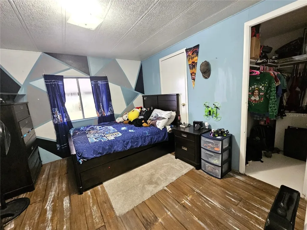 4211 Lowell Lane Zephyrhills FL 33541