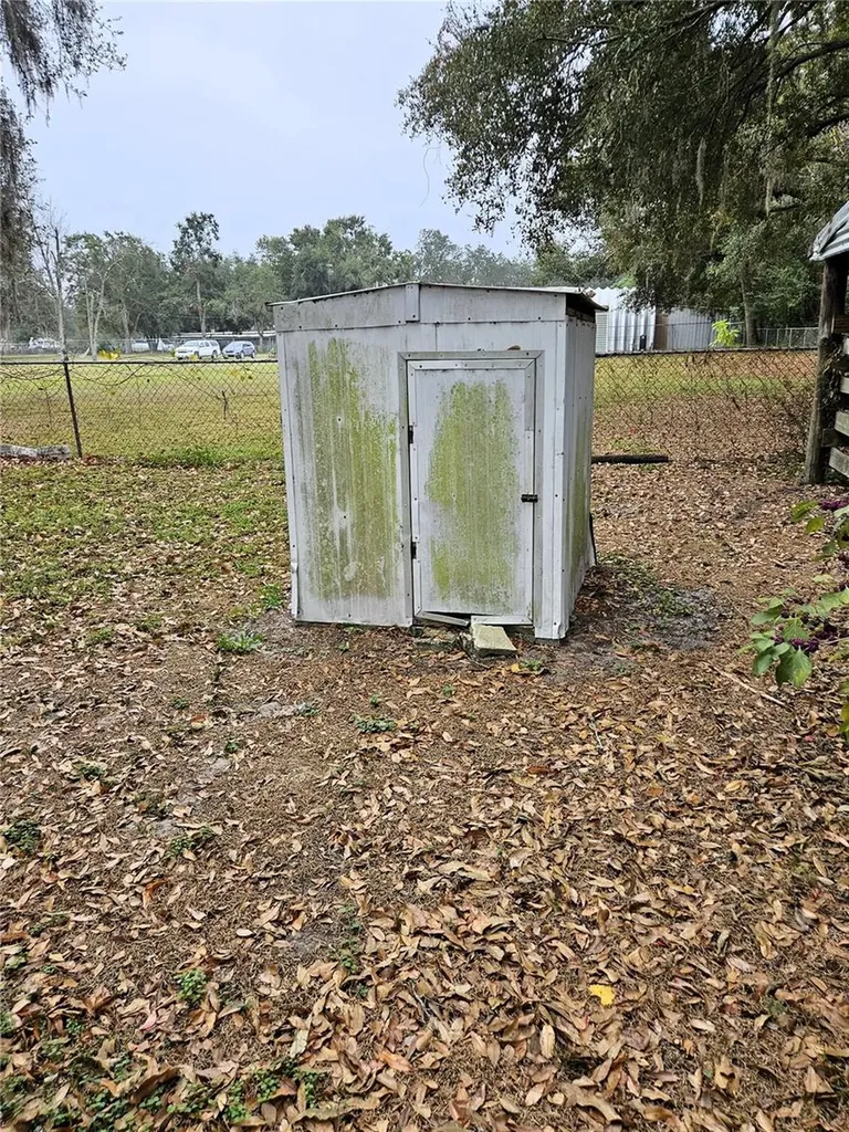 4211 Lowell Lane Zephyrhills FL 33541