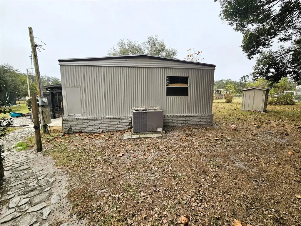 4211 Lowell Lane Zephyrhills FL 33541