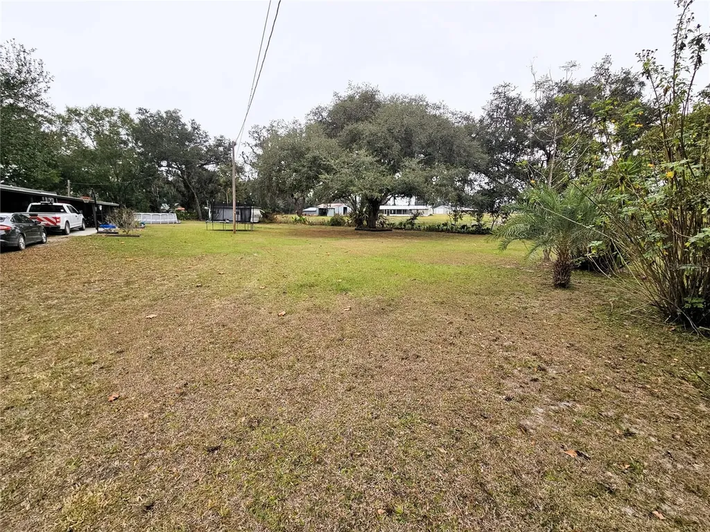 4211 Lowell Lane Zephyrhills FL 33541