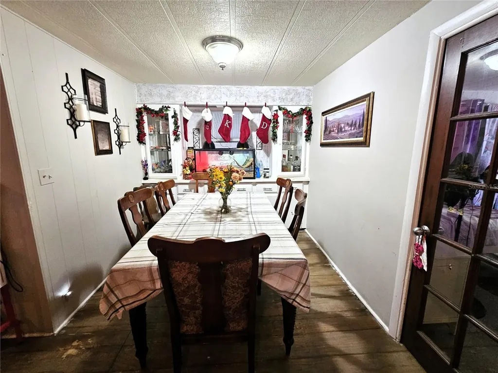 4211 Lowell Lane Zephyrhills FL 33541
