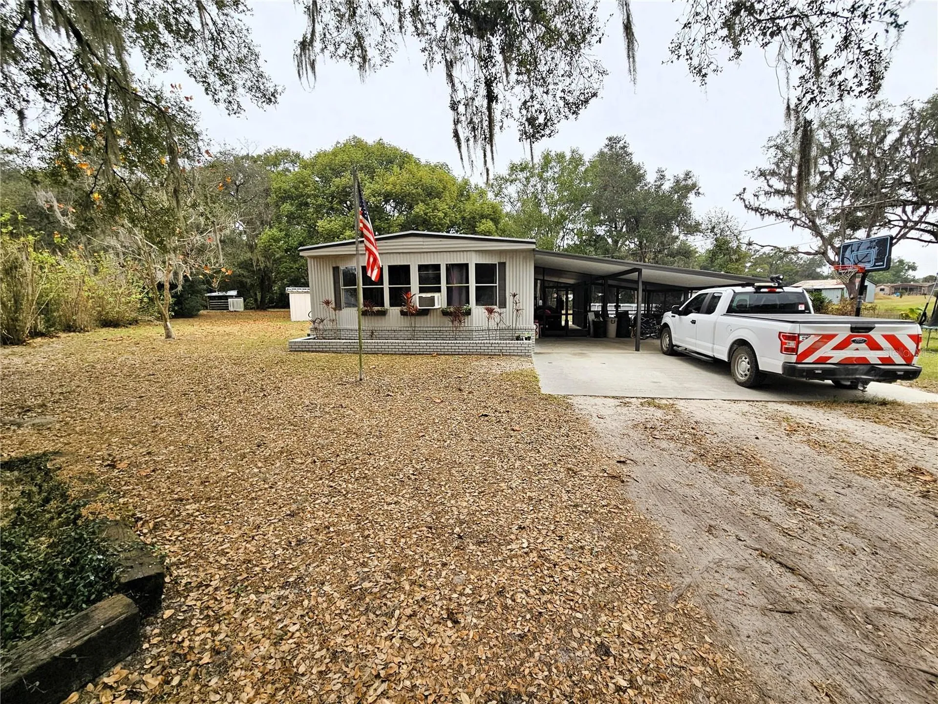 4211 Lowell Lane Zephyrhills FL 33541